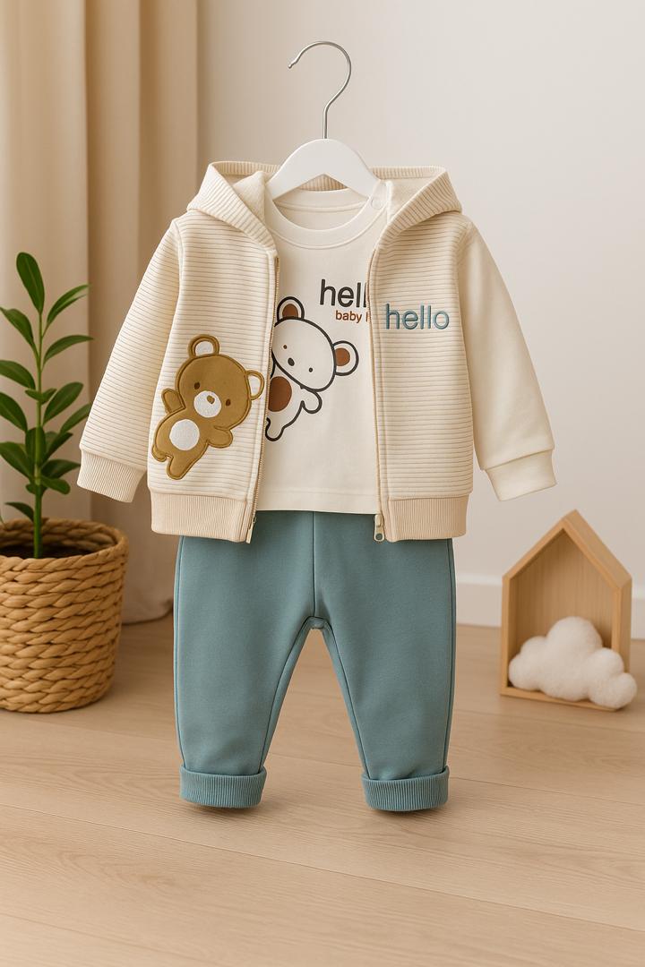 Ensemble bébé 3 pièces – Sweat-shirt à capuche “Hello” motif ourson + t-shirt et pantalon assorti 🐻💛