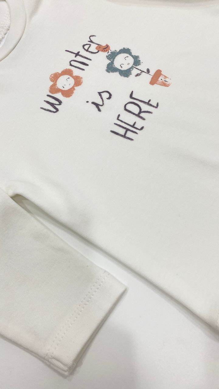 Ensemble bébé 3 pièces – Sweat-shirt à capuche fleuri + t-shirt imprimé et pantalon assorti 🌸🌈