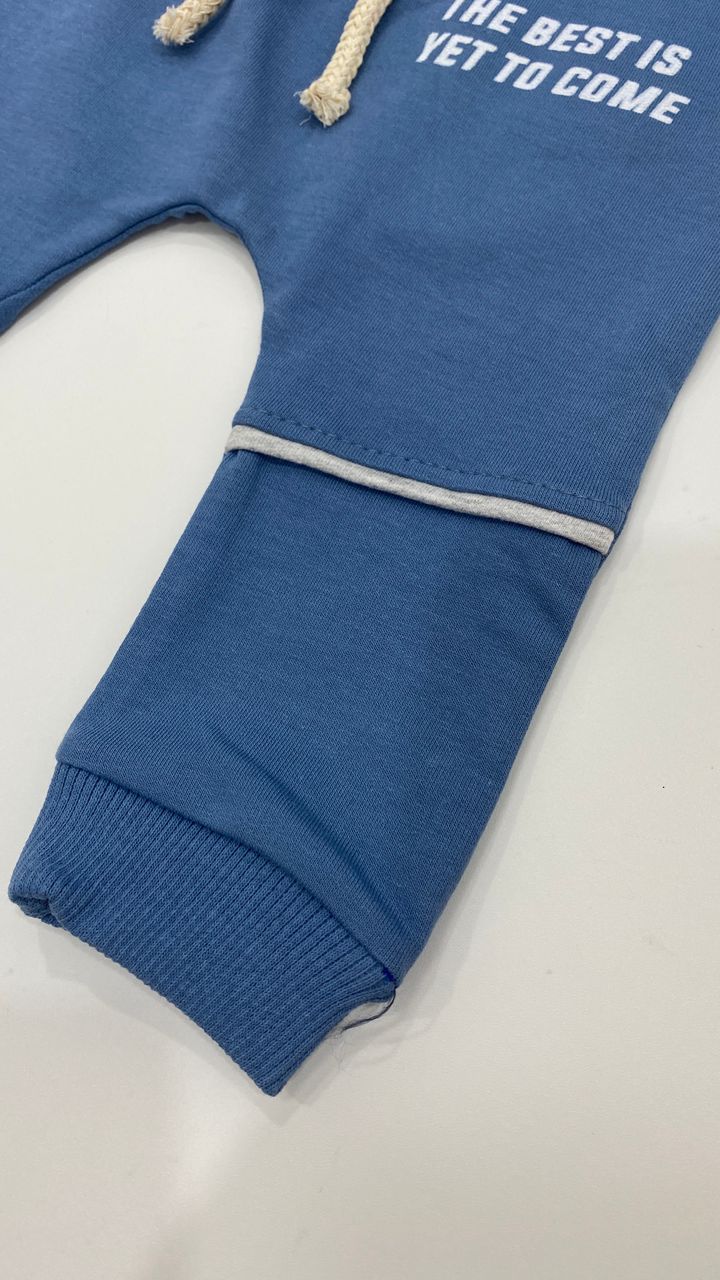 Ensemble enfant – Sweat “Chic Cove Correct” + pantalon jogging “The Best Yet To Come” 🌟